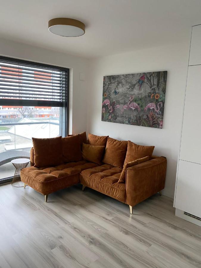 Ein Park Apartment With Free Parking Bratislava Exterior foto